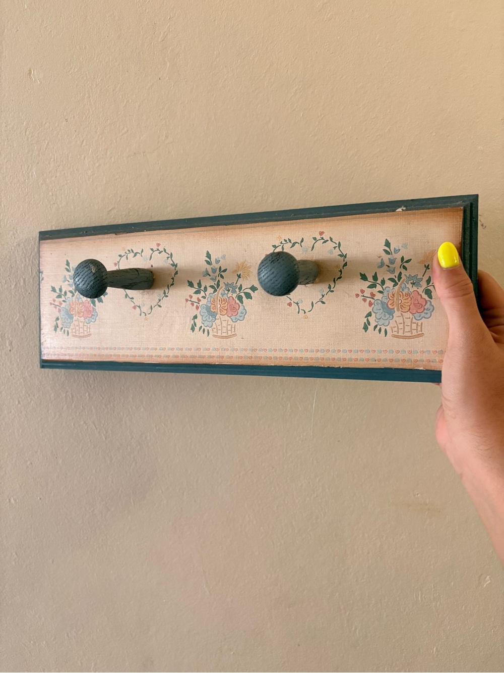 Vintage Hand Painted Floral Wall Hook Rack Grandmacore Cottagecore